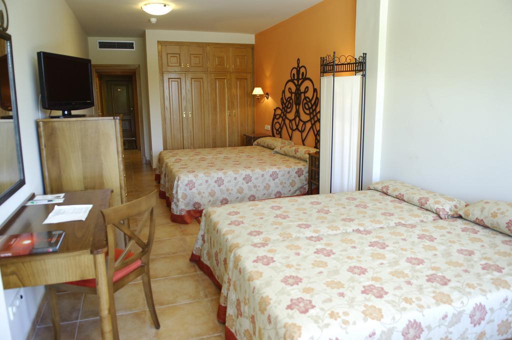Hotel Abeiras Эль-Грове Экстерьер фото